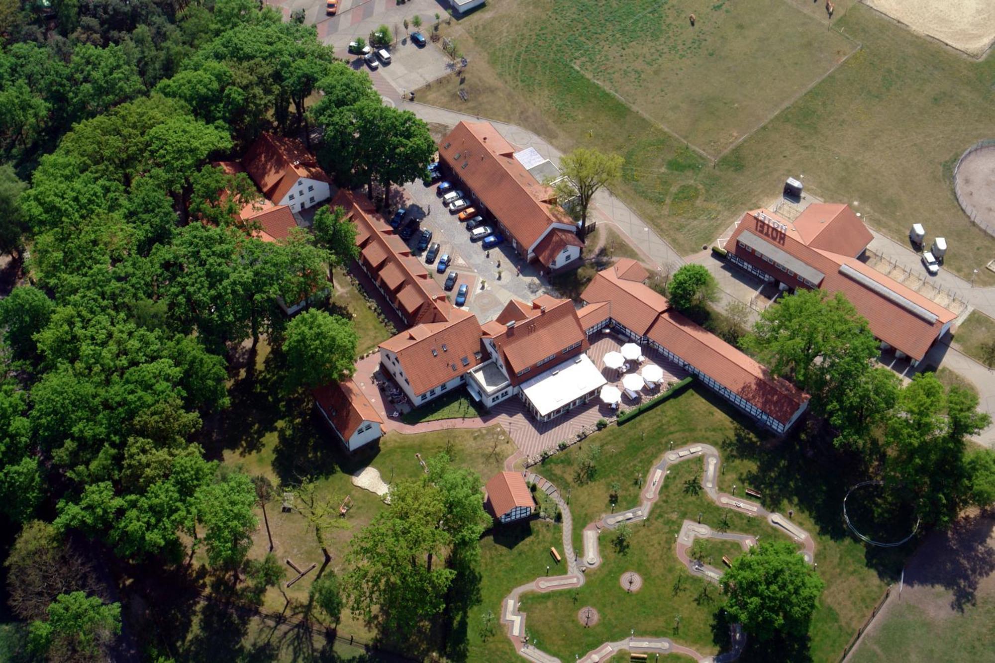 Landhotel Baumanns Hof Kirchdorf  Exteriör bild